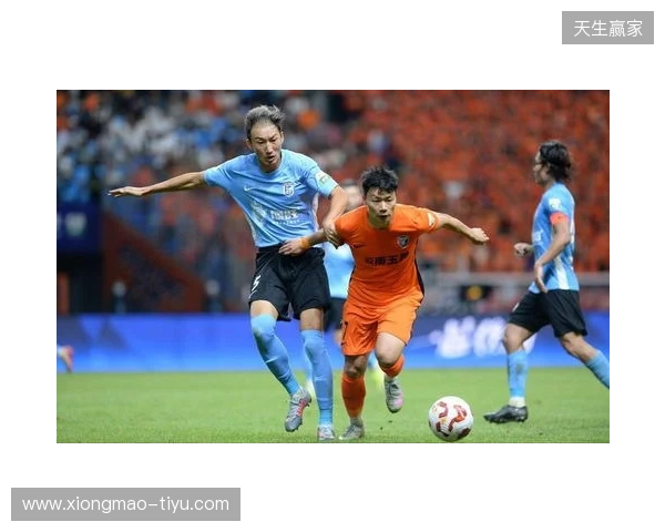 博主：大连英博迎来冬窗第二名新援，云南玉昆球员罗竞即将加盟